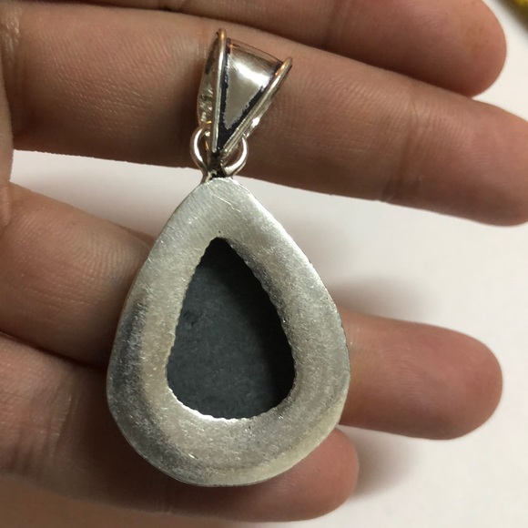 Abalone Shell Pendant - Picture 3 of 4